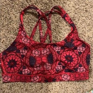 Lululemon energy bra size 10